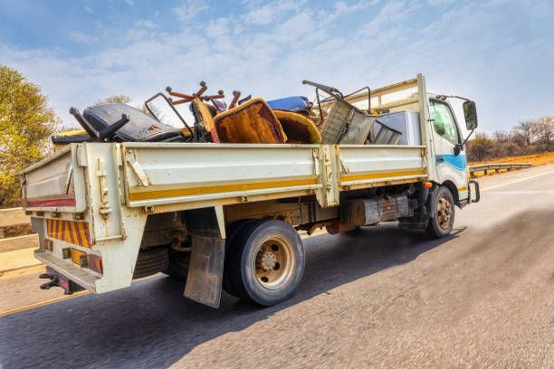Best Commercial Junk Removal  in Clinton, IA